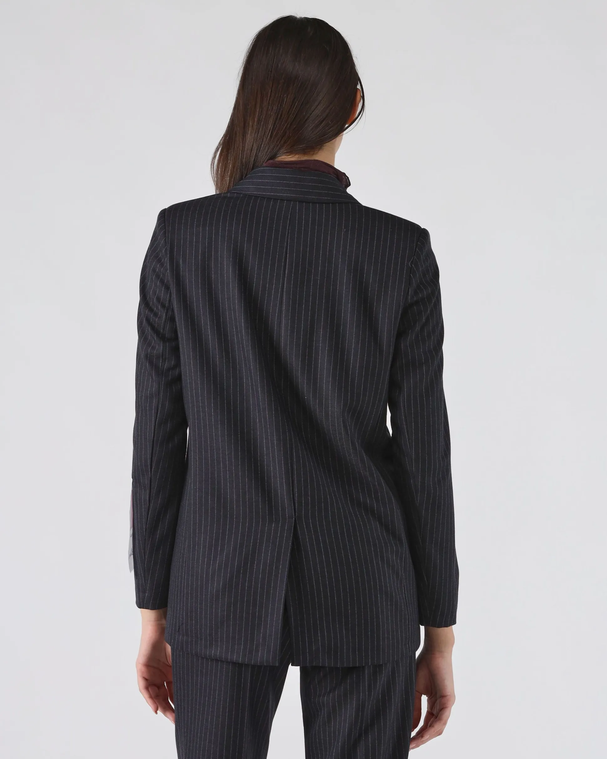 blazer_moma_5-1.webp Blazer Moma