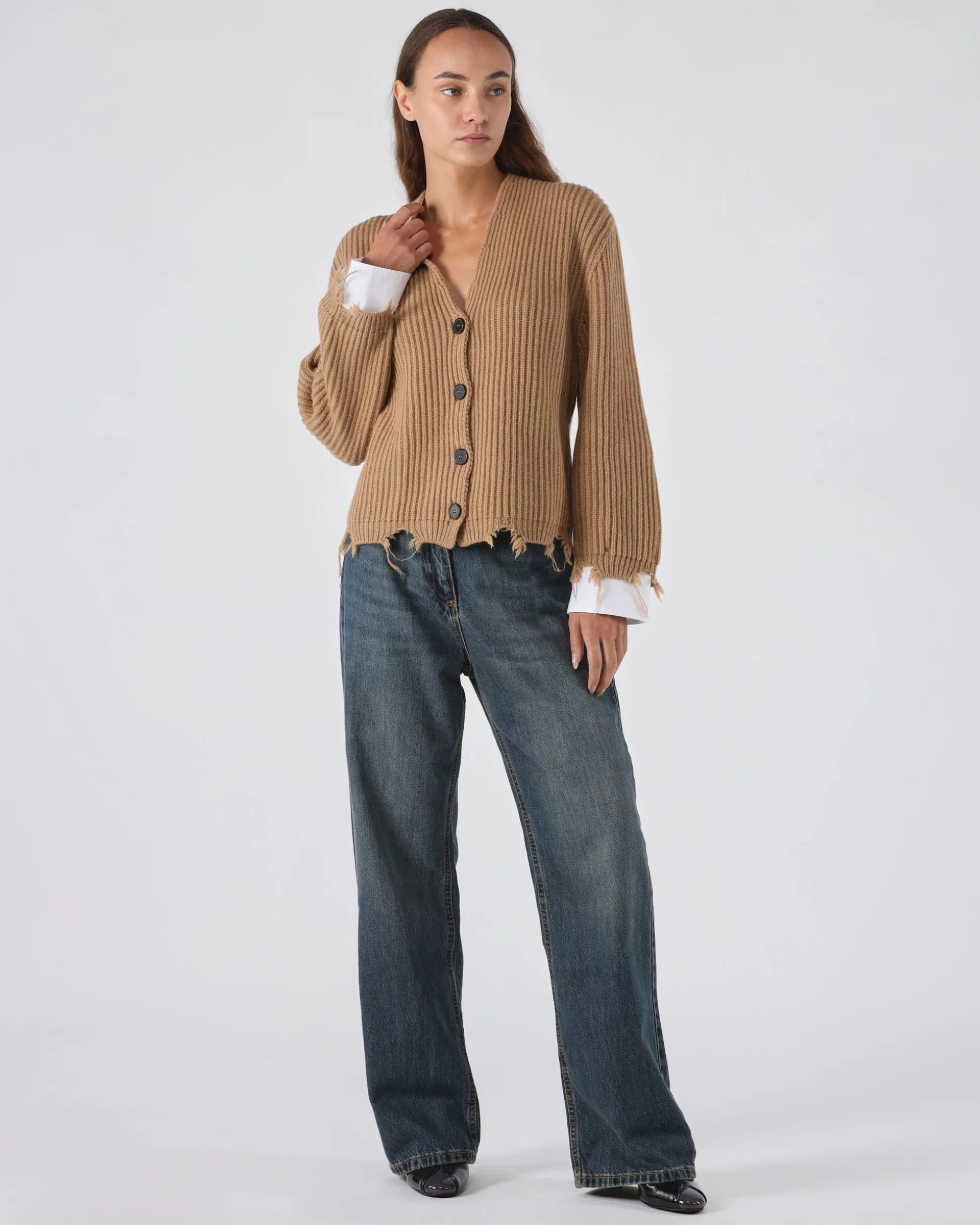 cardigan_in_lana_2.webp Cardigan in lana