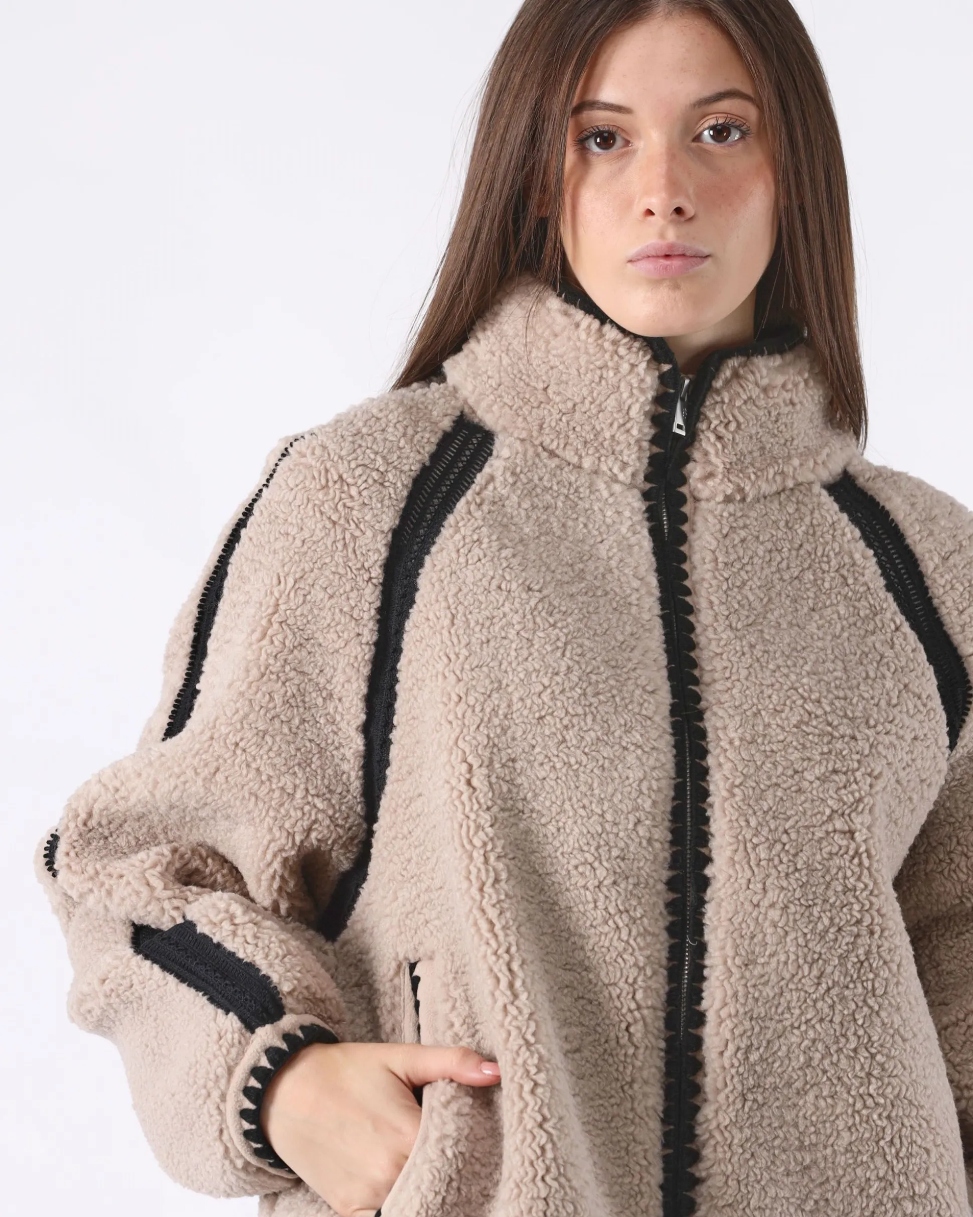 Giubbotto Nikia Crochet Beige