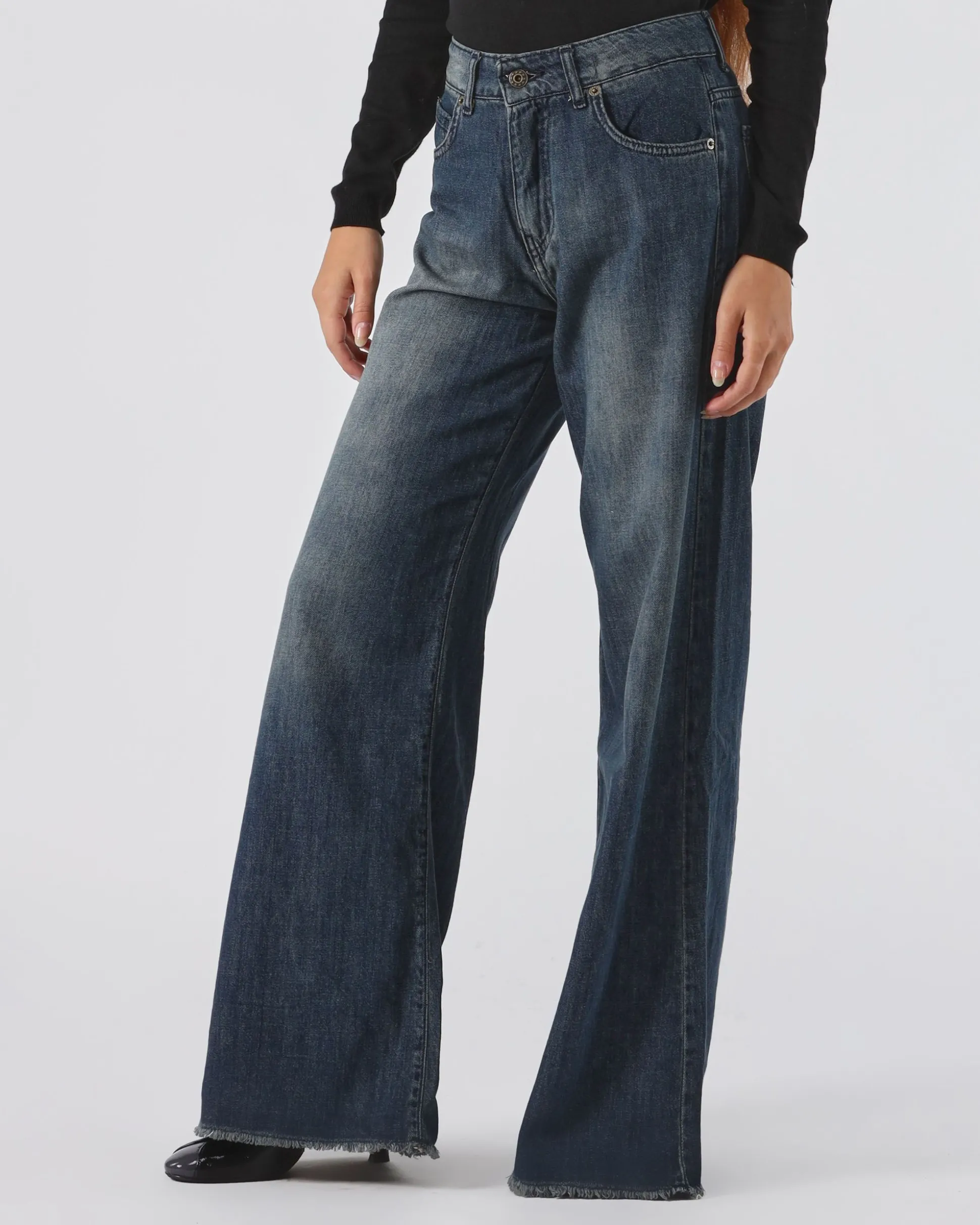 jeans_a_palazzo_2-1.webp Jeans a palazzo