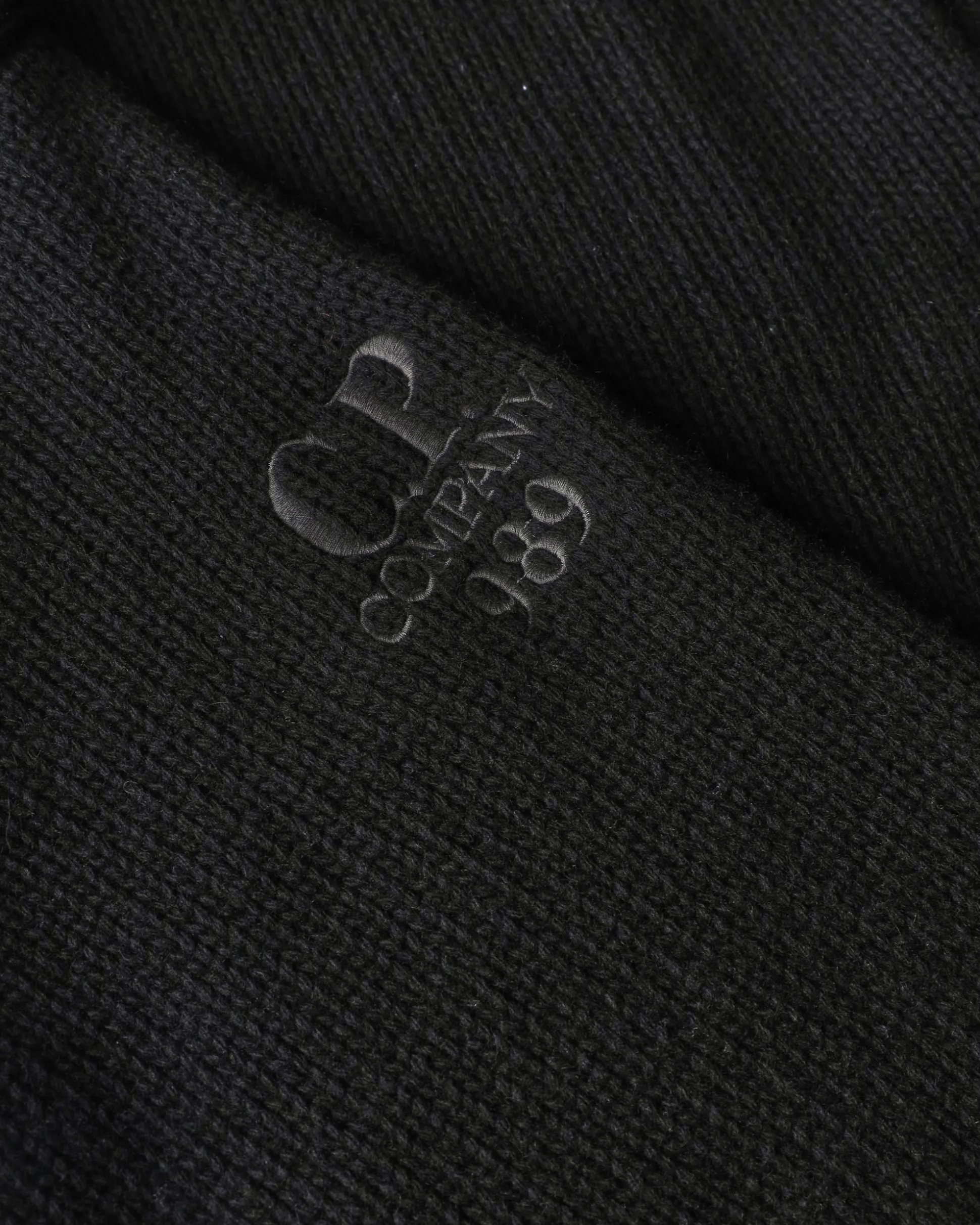 lambswool_crew_neck_5.webp Lambswool Crew Neck