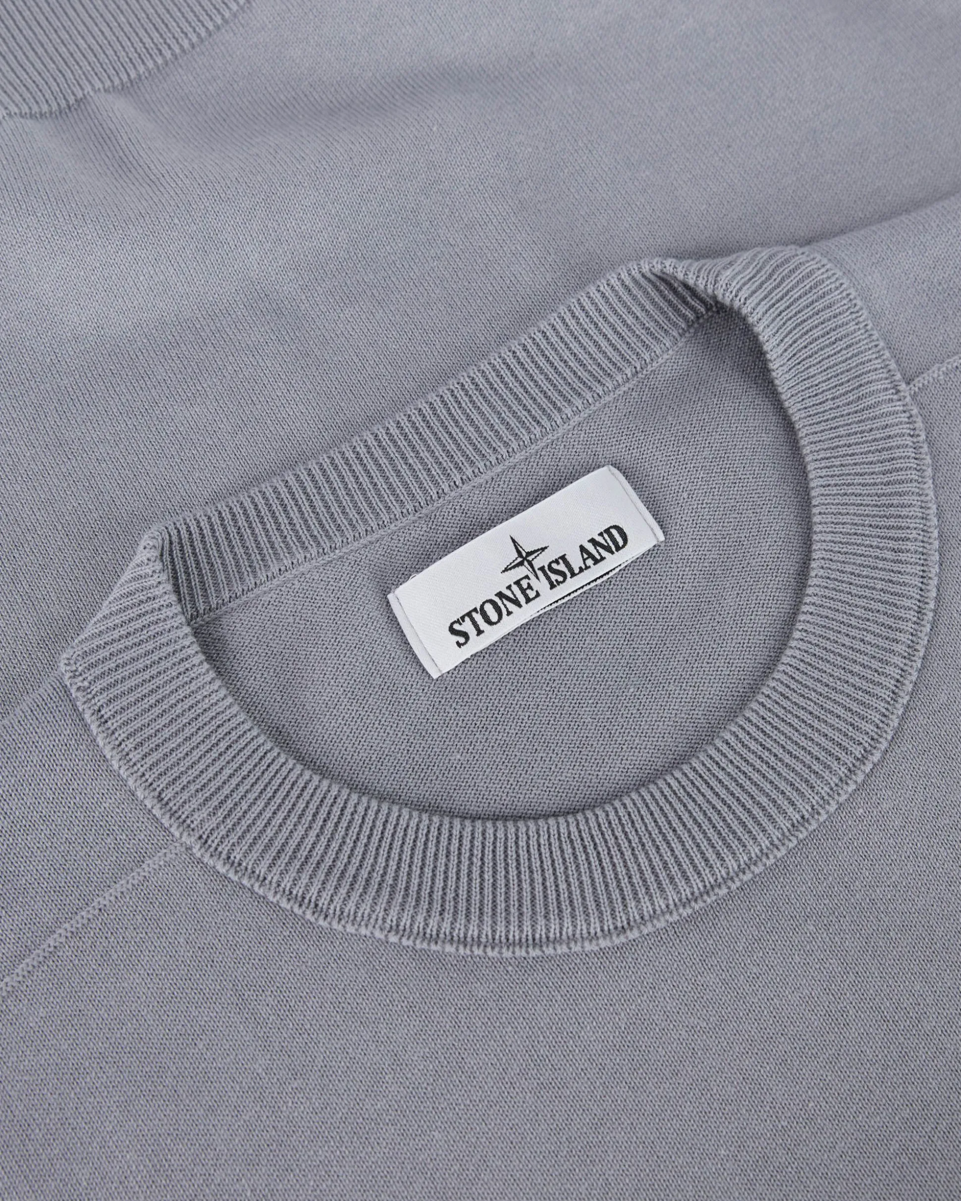 maglia_girocollo_grigio_5.webp Maglia Girocollo Grigio