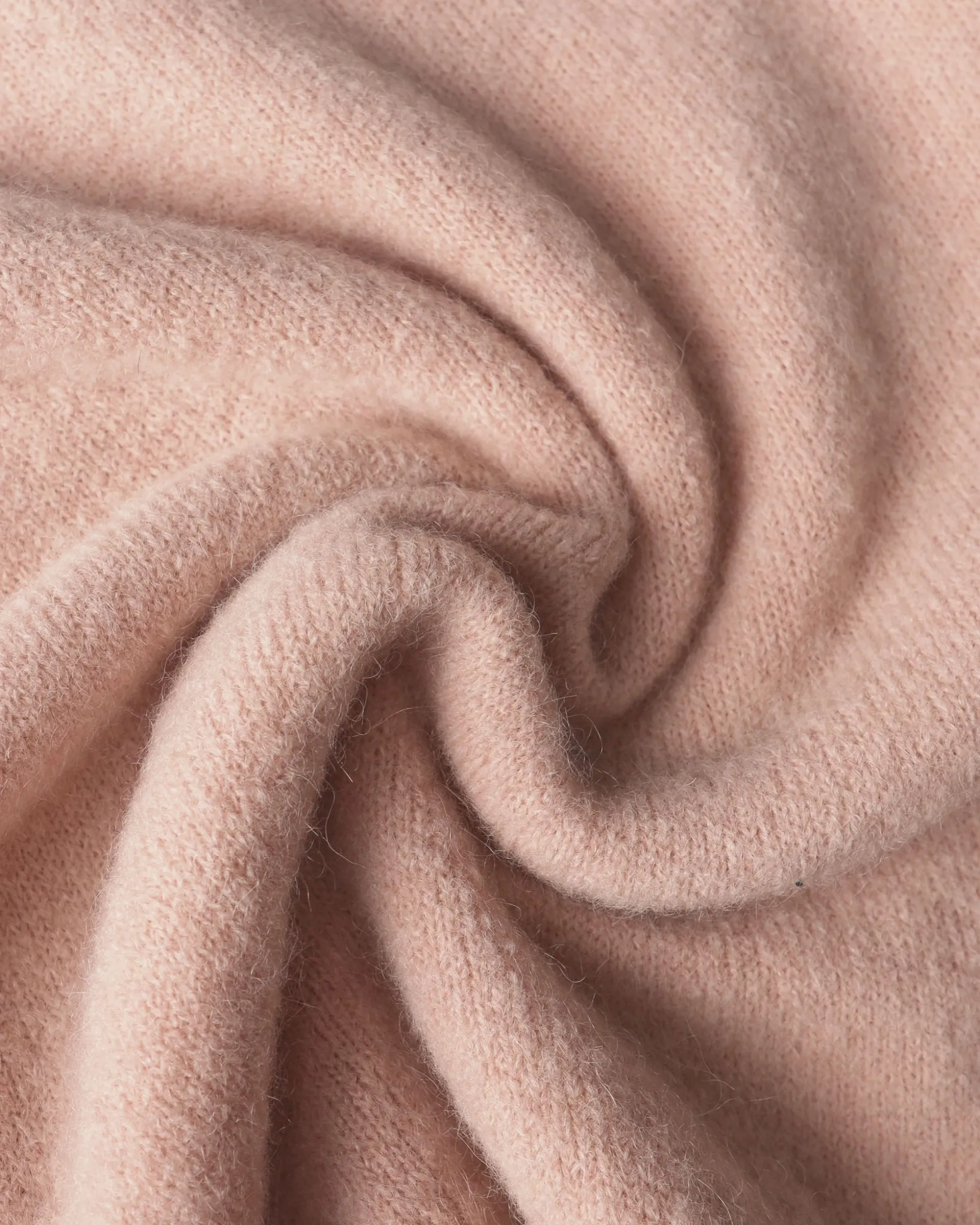 maglione_girocollo_5-1.webp Maglione girocollo