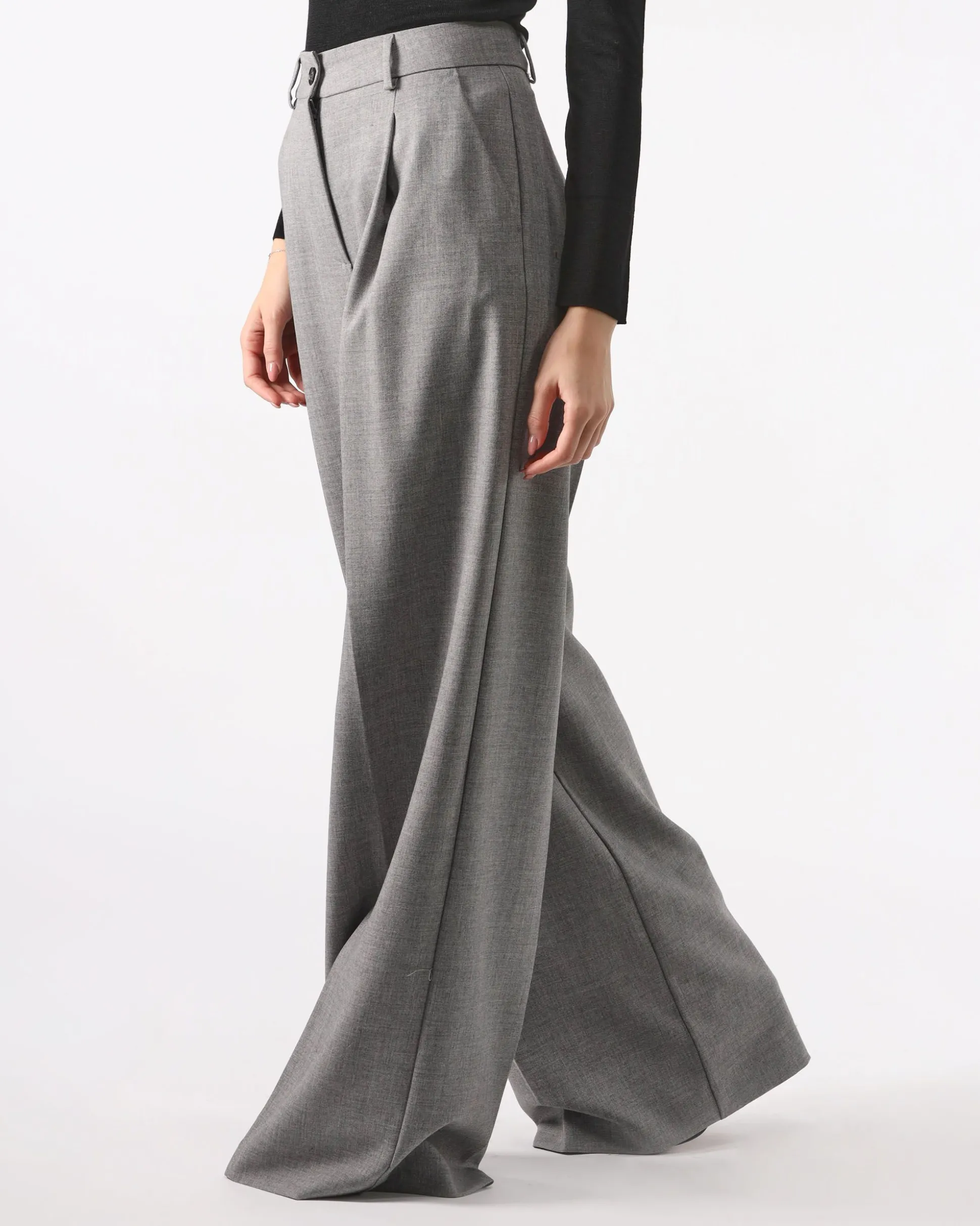 pantaloni_a_palazzo_con_p_2.webp Pantaloni a Palazzo con Pinces Grigio