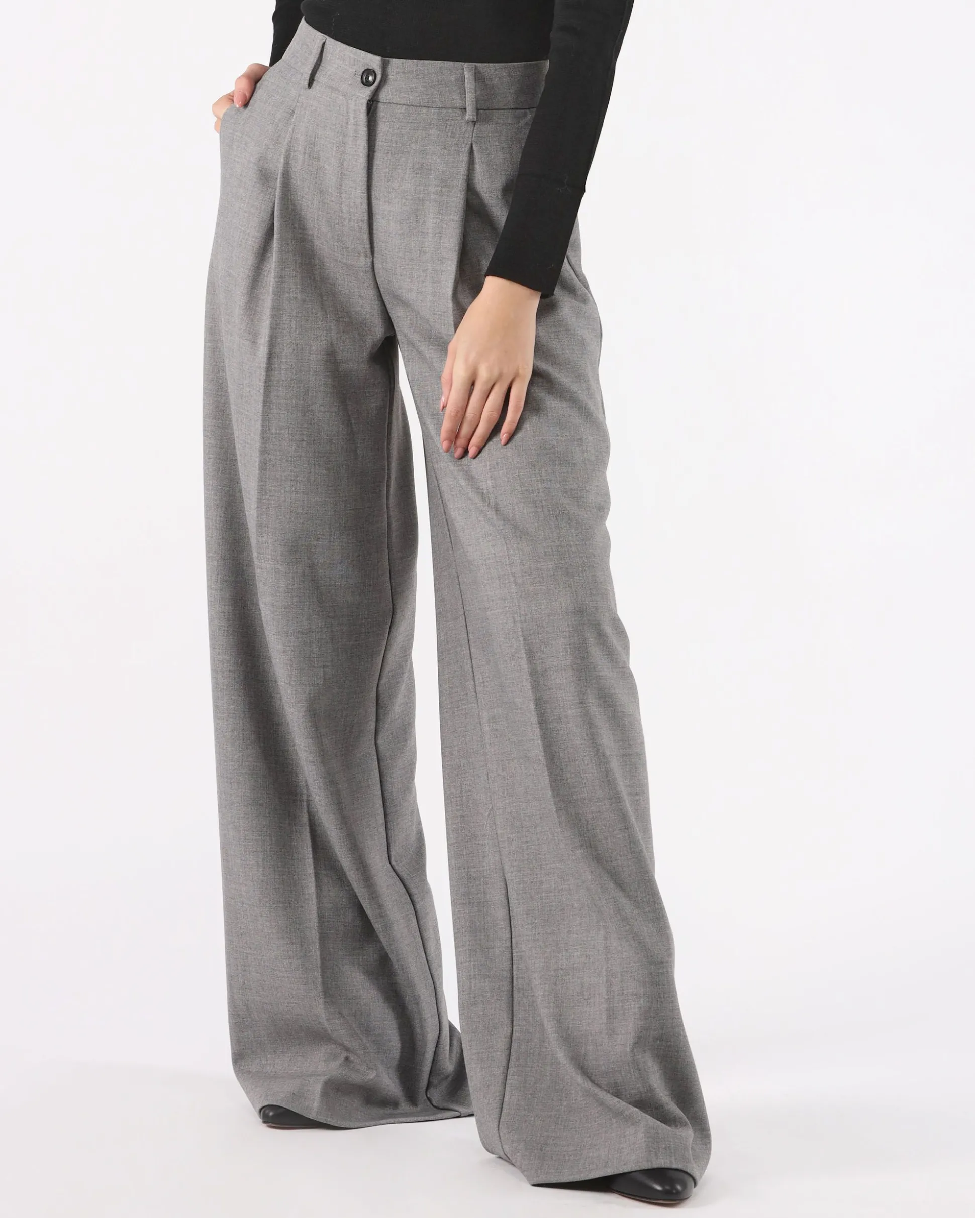 pantaloni_a_palazzo_con_p_3.webp Pantaloni a Palazzo con Pinces Grigio