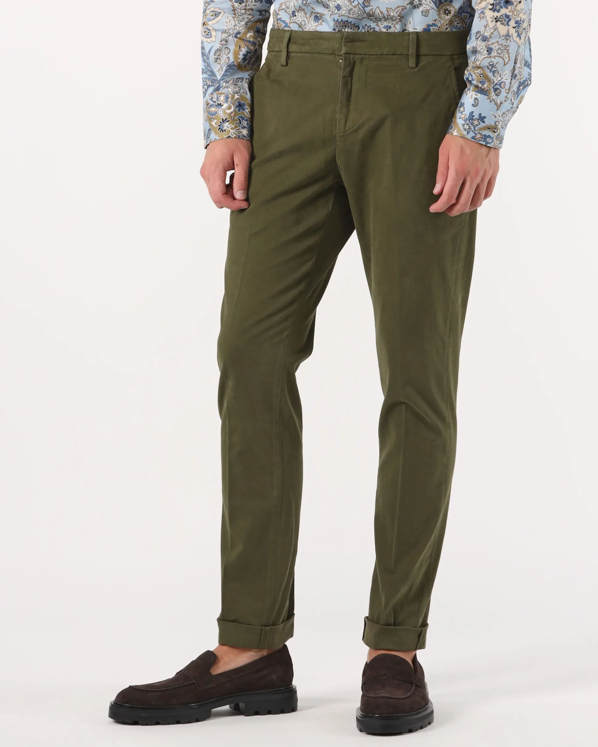Pantaloni Gaubert slim in gabardina mano calda.