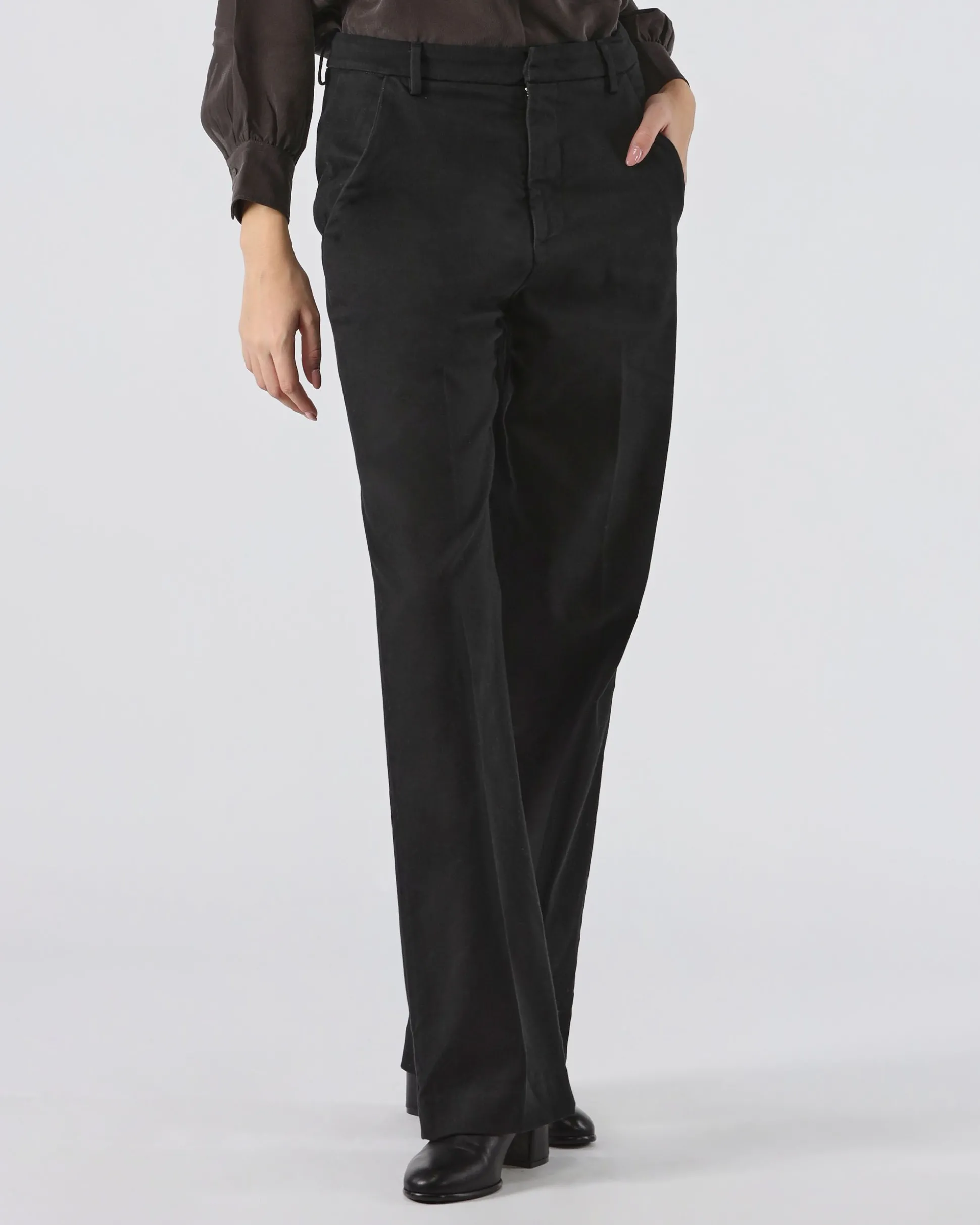 pantaloni_reina_wide_leg_3.webp Pantaloni Reina wide leg
