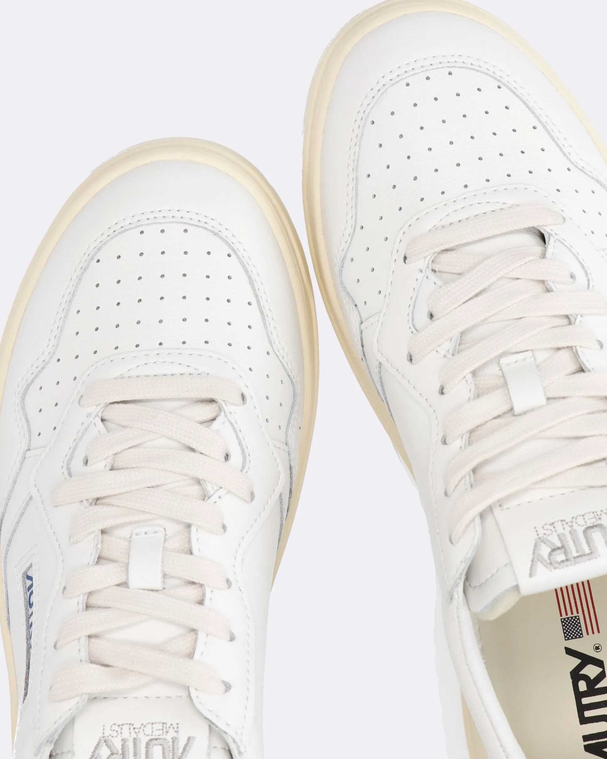 Sneakers Medalist colore bianco con talloncino nero