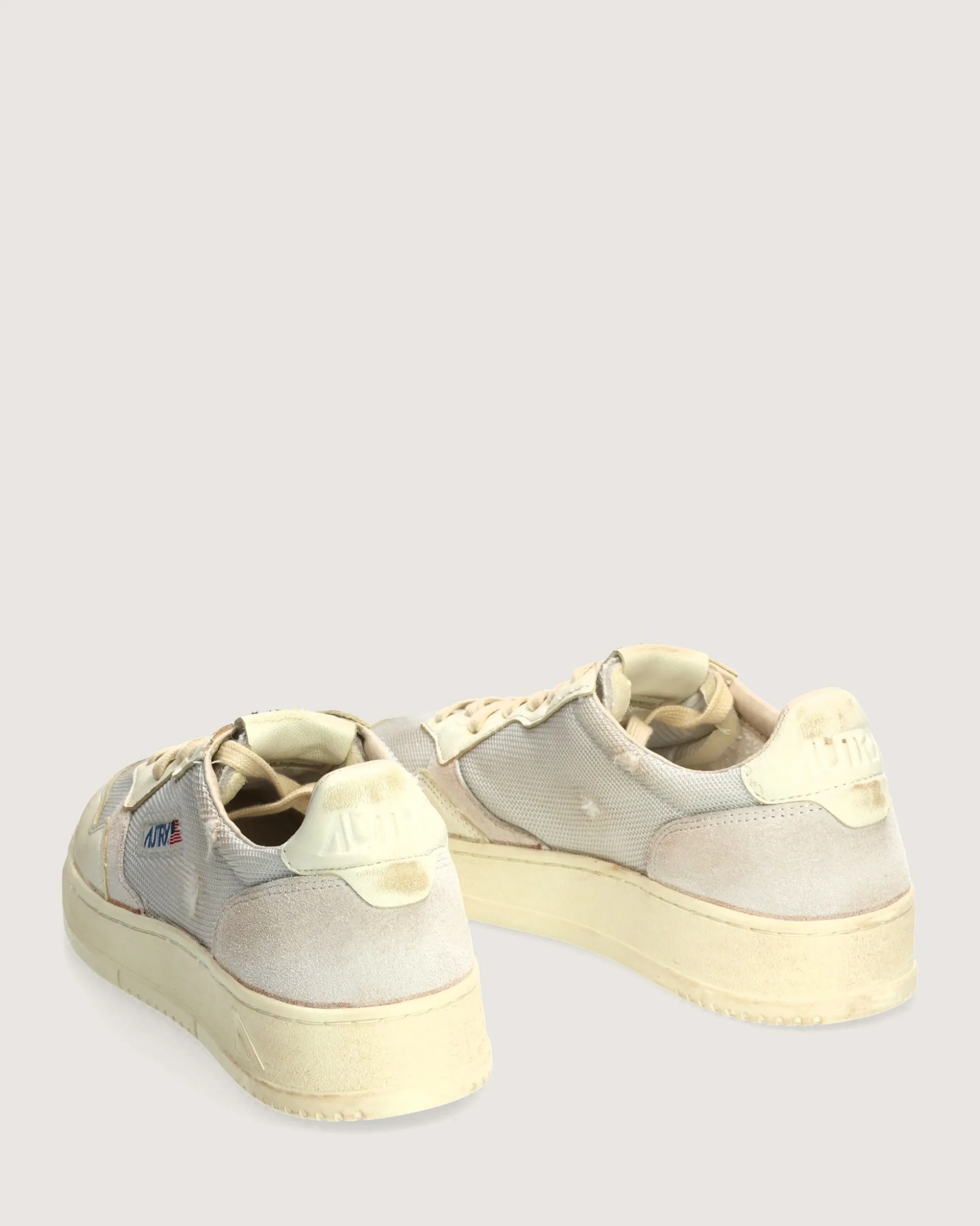 sneakers_super_vintage_gr_4-1.webp Sneakers Super Vintage Grigia